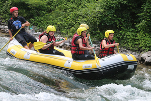 mit vollen Elan stromabwärts