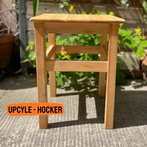 Beistelltisch / Hocker
