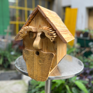 Lustiges Vogelhaus